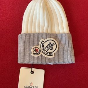 New moncler hat